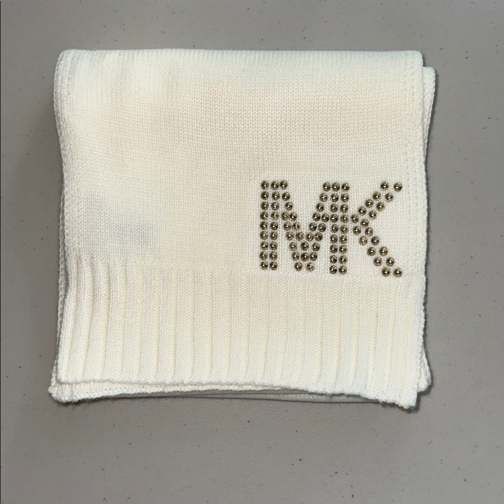 MICHAEL Michael Kors Cream Knit Scarf - Picture 12 of 12